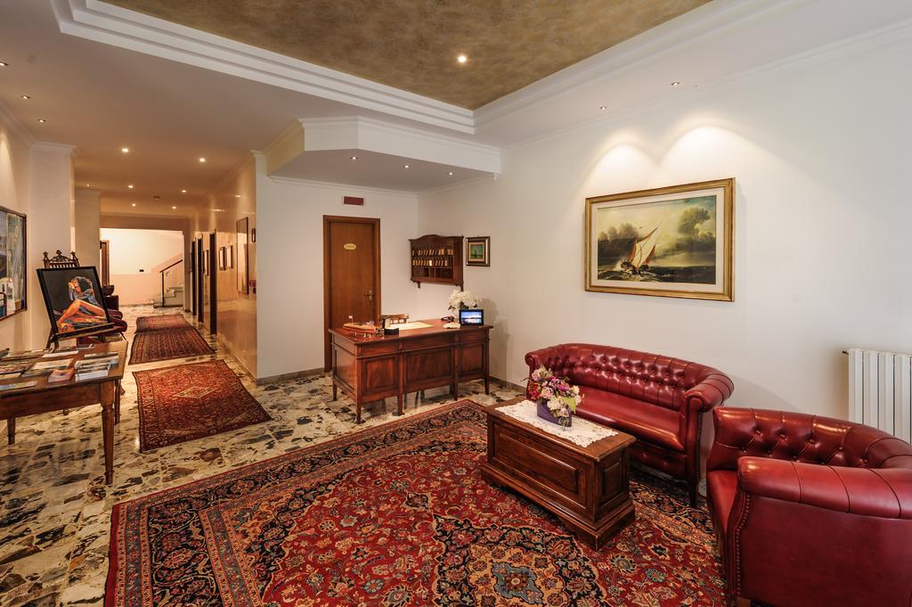 Hotel Garden Zorzi San Felice del Benaco Dış mekan fotoğraf