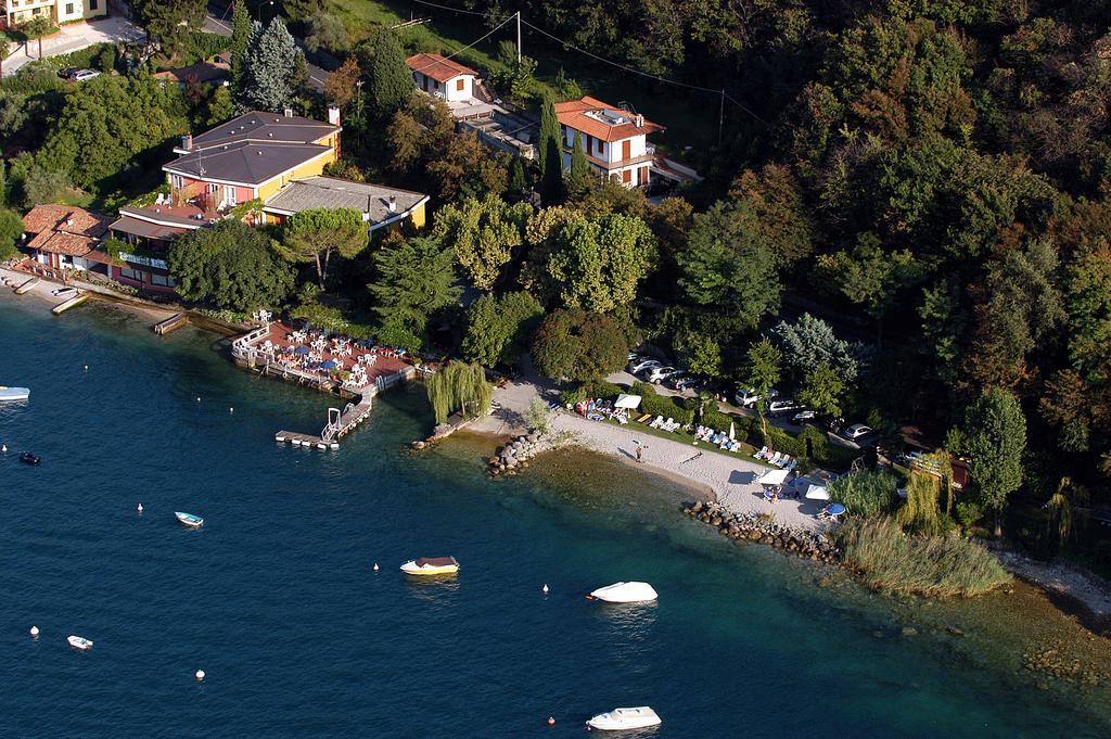 Hotel Garden Zorzi San Felice del Benaco Dış mekan fotoğraf
